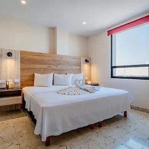 Hotel By Kavia, Mérida